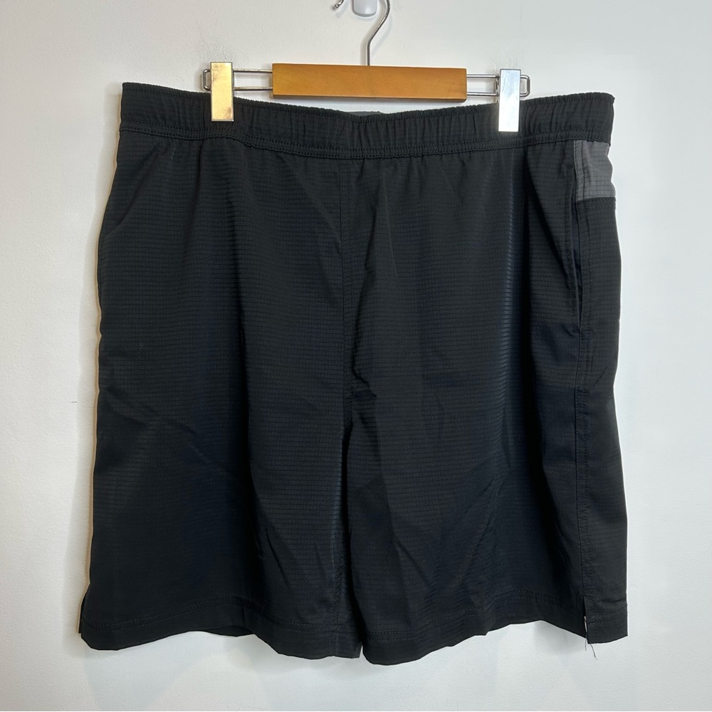 Speedo Logo Men’s Swim Trunks Shorts Solid Black w Gray Trim Lined Bathing Suit